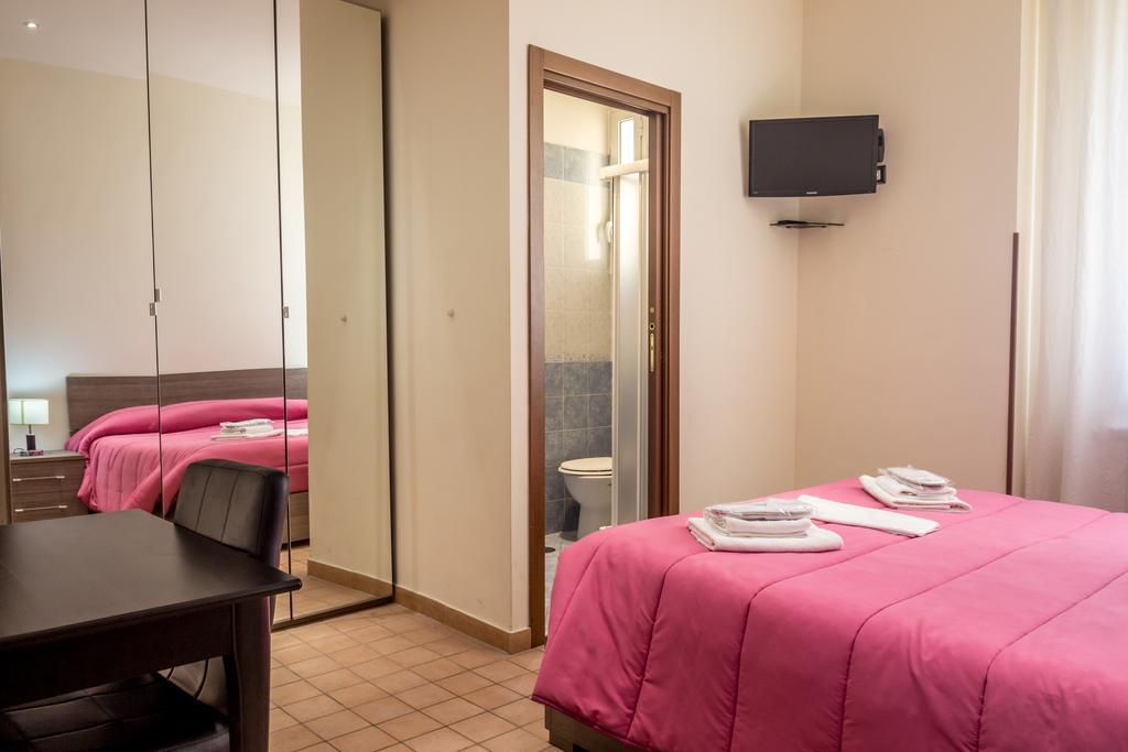 San Pietro'S Home Рим Экстерьер фото